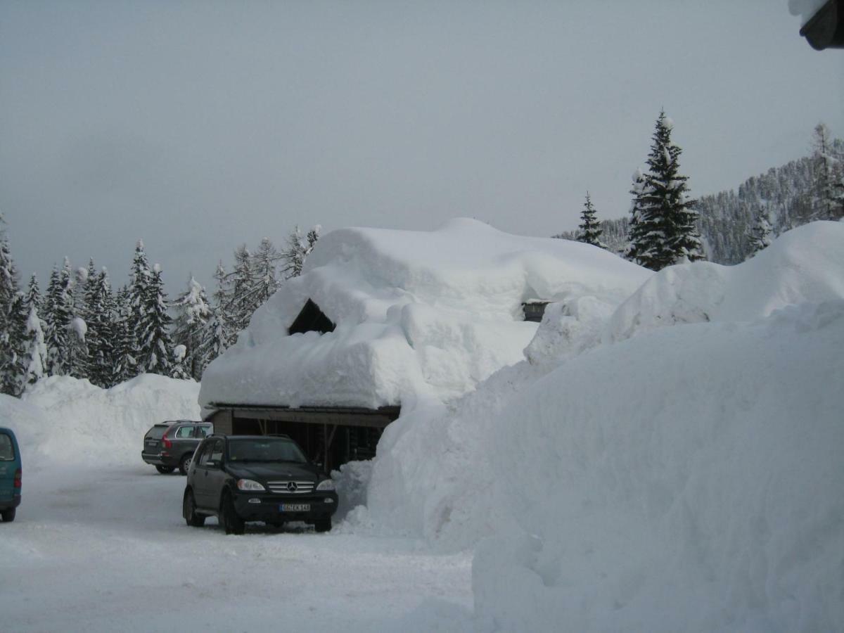 Haus Serena Oben Sonnenalpe Nassfeld Kültér fotó